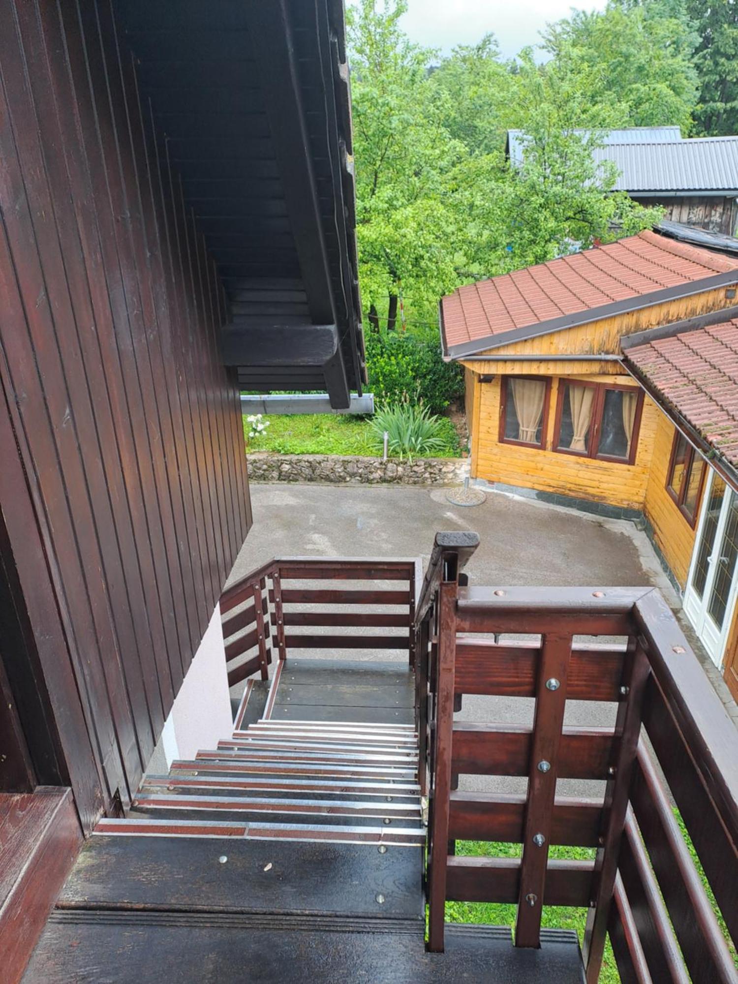 Guesthouse Andrea Poljanak Buitenkant foto